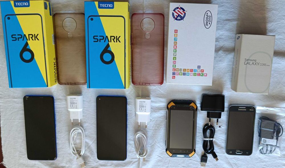 Смартфони ,мобільні телефони