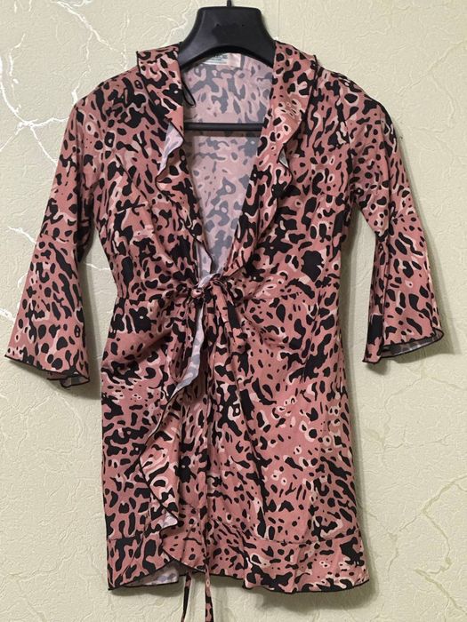 сукня від Outrageous Fortune