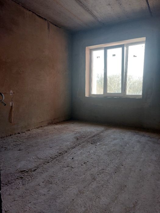 Продається 1 кімнатна квартира