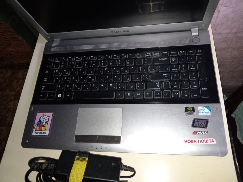 Продам ноутбук Samsung rv 509