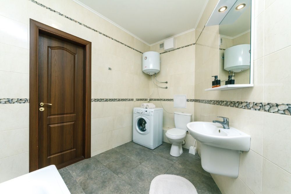 Квартира 1-к люкс подобово погодинно метро Осокорки Позняки River Mall