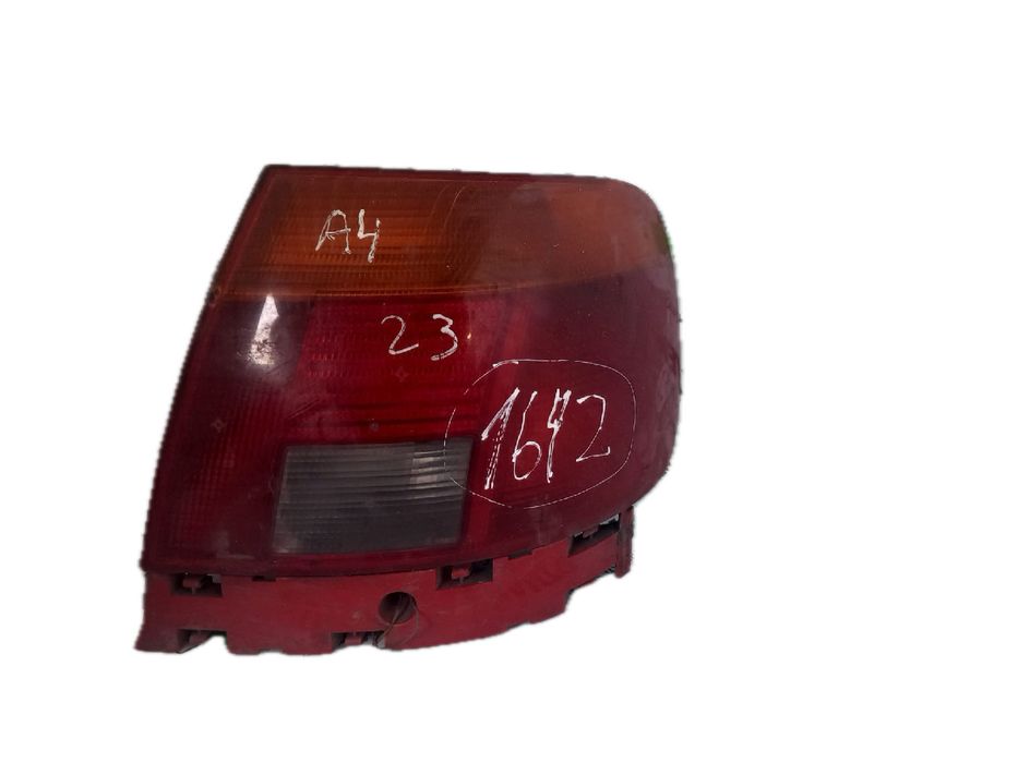 Farolim direito AUDI A4 (8D2, B5)