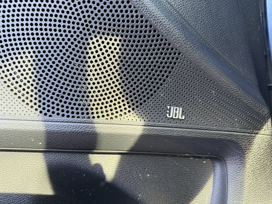 Атомобіль KIA XCEED top