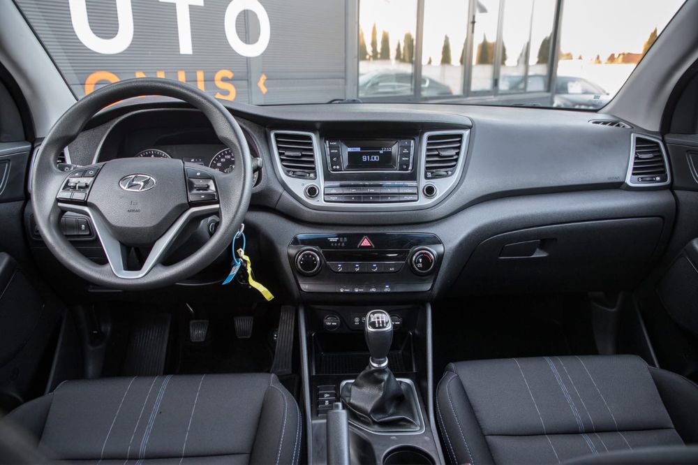 Hyundai Tucson  1.6