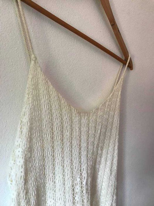 Vestido branco de renda