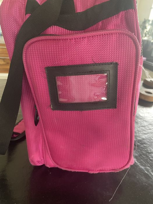 biale łyżwy figurowe jofa z torbą sportową oraz ochraniaczami