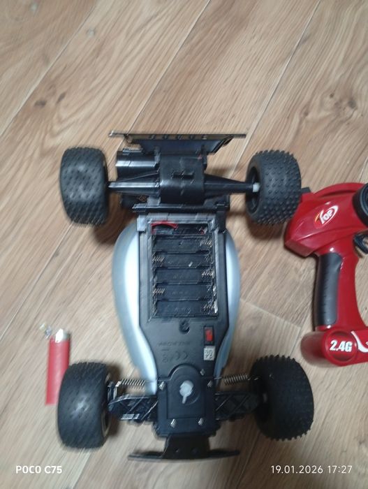 машинка на управлений