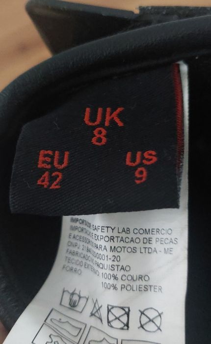Vendo Fato e Bota