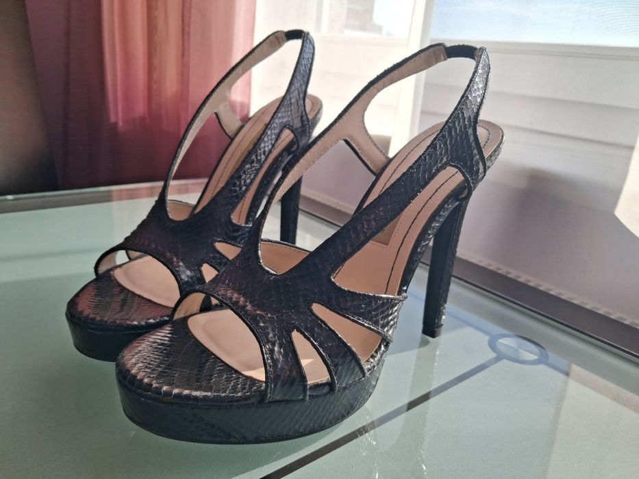 Szpilki na platformie Zara, rozm. 41