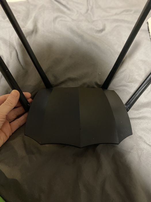 Роутер гігабітний (читати опис)