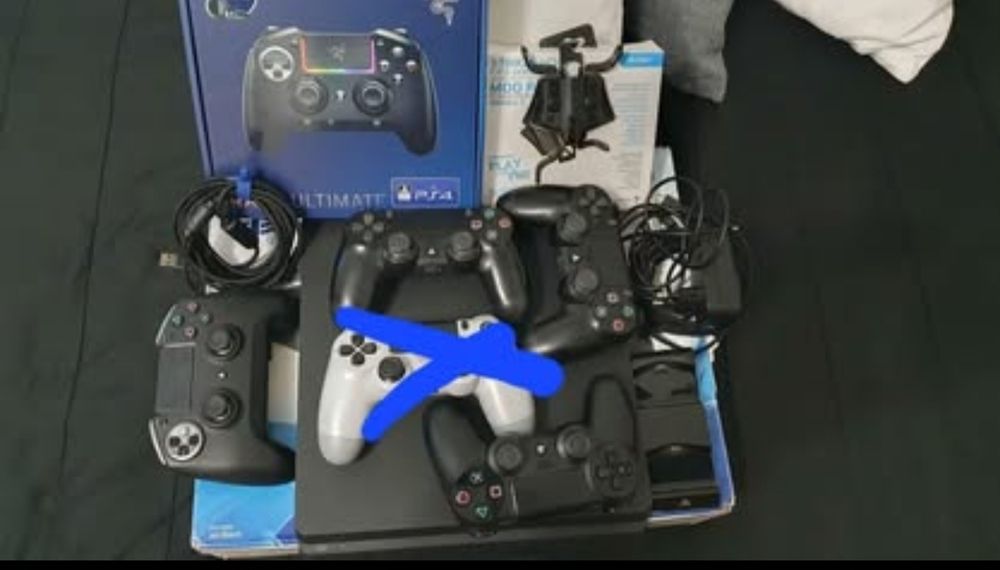 Playstation 4 slim LER DESCRIÇÃO