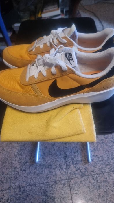 Sapatilhas  nike material novo  n44.