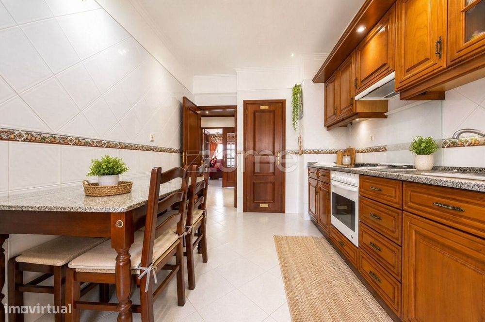 T3 com Garagem/Box Forte da casa