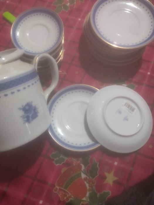 Várias peças vista alegre muito antigas