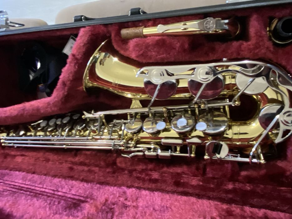 Saxofone Yamaha yas 25 excelente estado