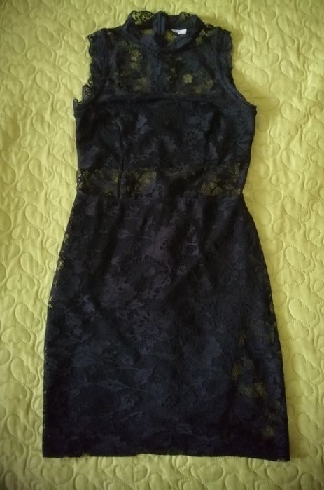 Sukienka koronkowa