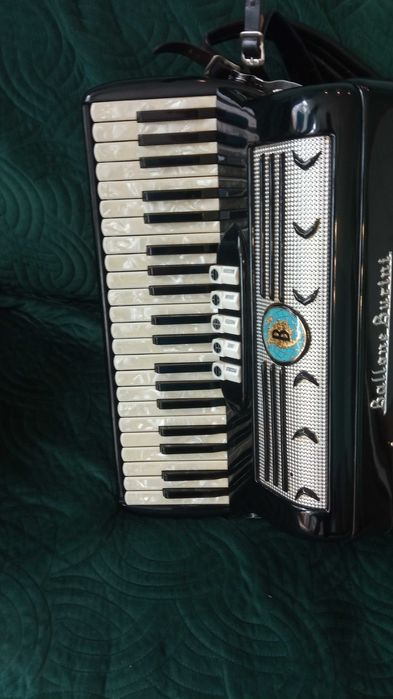 Akordeon Balone Burini 120 B