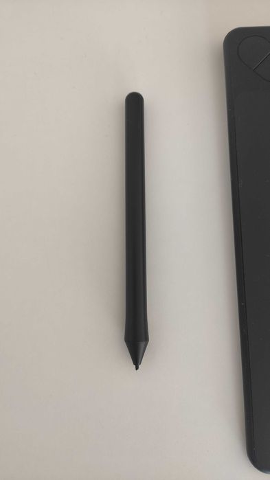 Wacom Intuos M - Mesa Digitalizadora