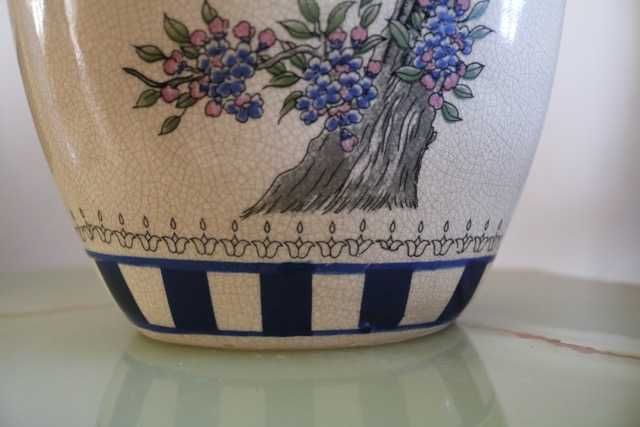 Jarra alta em cerâmica