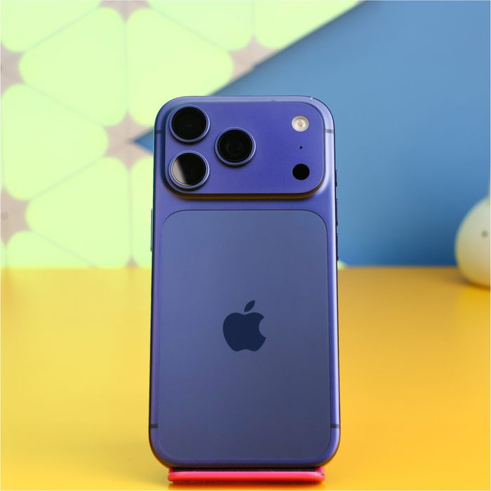 Смартфон Apple iPhone 17 Pro 256GB Deep Blue (180764) Б/У З ГАРАНТІЄЮ