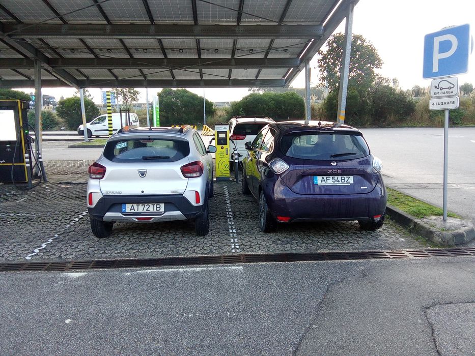 Vendo empresa TVDE com 4 viaturas quitadas