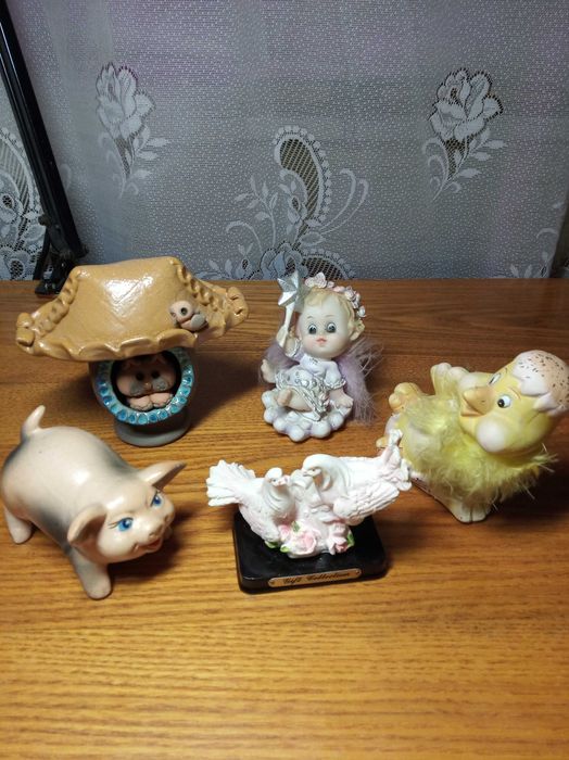 Статуэтки фарфоровые, стеклянные, разные, времен СССР