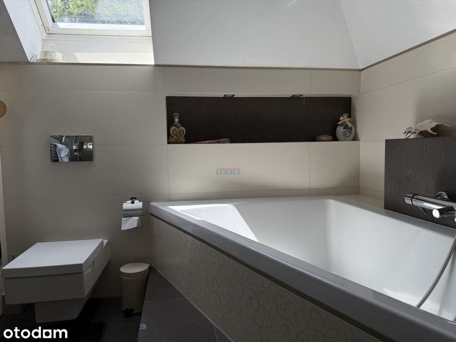 Dom, 313.0 m², Piaseczno