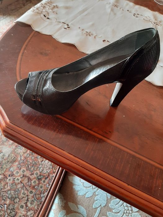 Sapatos de Senhora n° 35