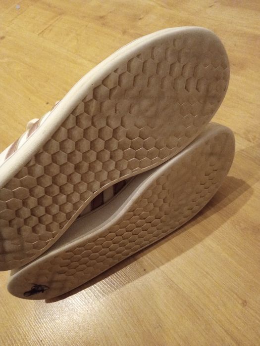 Buty sportowe damskie adidas r.38,5 stan zadowalający