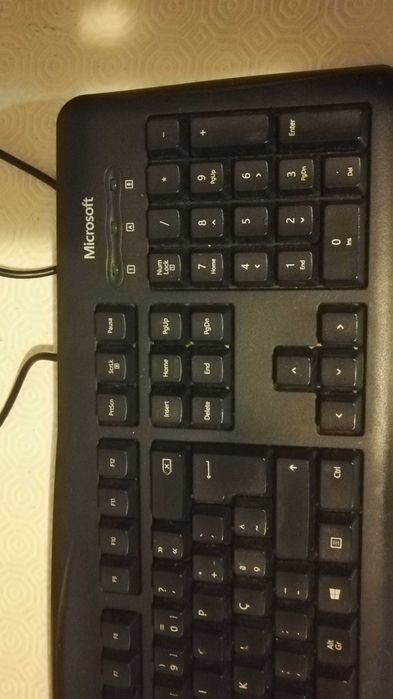 Teclado Microsoft 200