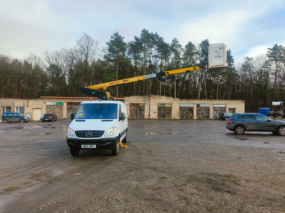 Автовишка на базі Mercedes-Benz Sprinter 2012