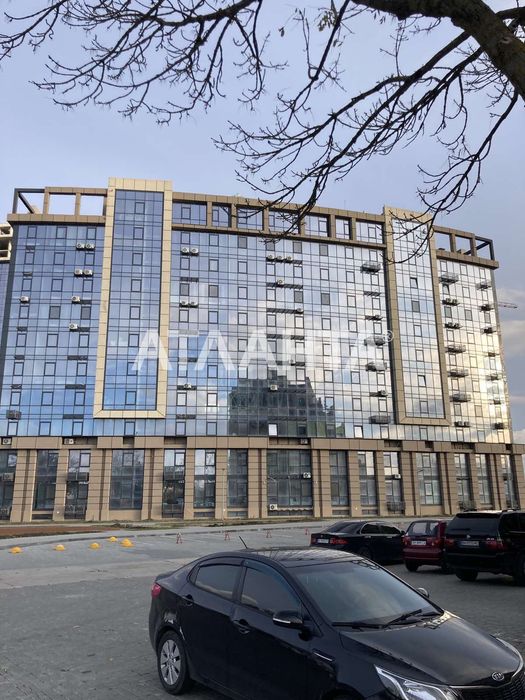 Квартира с ремонтом в Авторском районе. Вид на море. Фонтанка