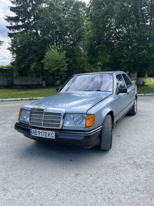 Mercedes benz W124