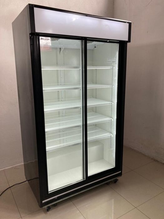 Lodówka witryna chłodziarka Metalfrio 124 cm 1100 l 2016 r .