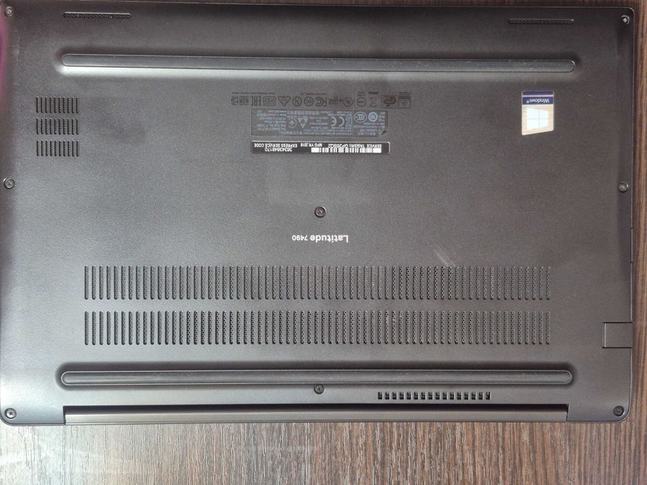 Ноутбук Dell Latitude 5490 (i5-8350/8Gb/256Gb)