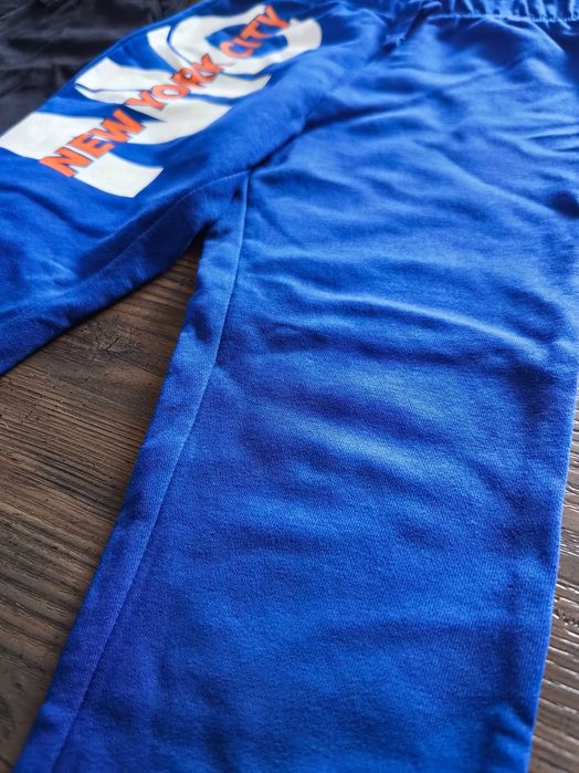 Spodnie dresowe H&M w rozmiarze 122