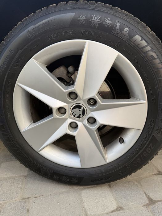 оригінальні диски skoda R16 5*112