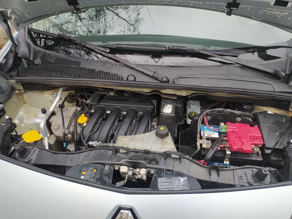 Renault Kangoo 1.6 бензин