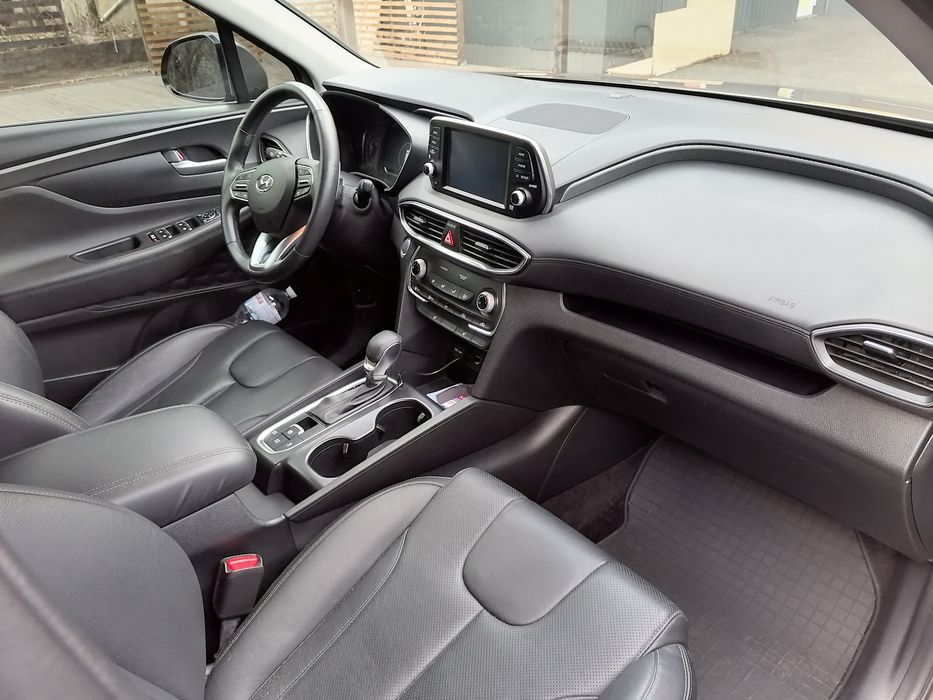 Hyundai Santa FE 2019 VIN 5NMS33AD3LH200247 фото оголошення 4 з 8