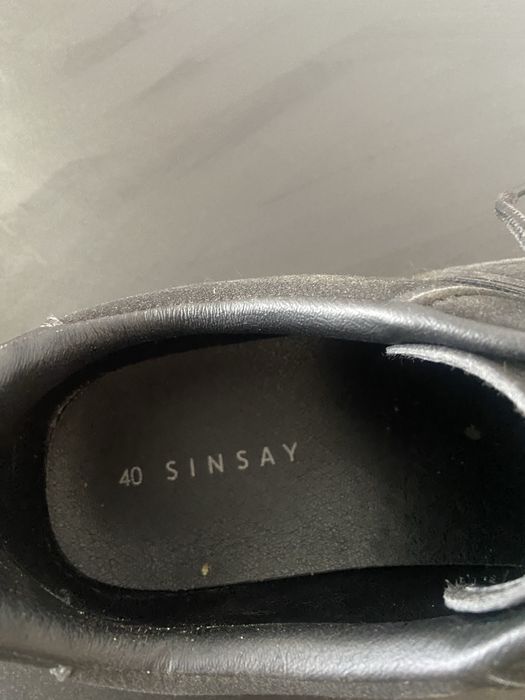 Кросівки жіночи 40 розмір Sinsay