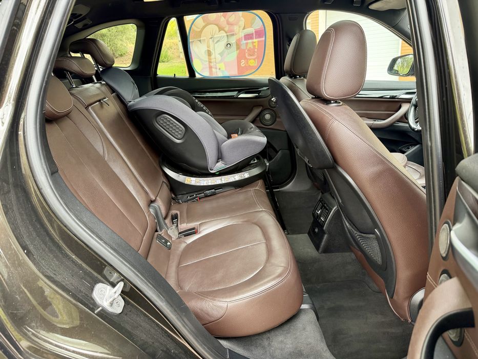 BMW X1 18d sDrive xLine - Automático - Nacional