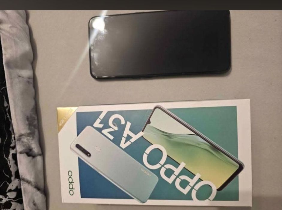 Oppo A31 telefon