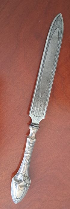 PRATA -  Corta Papéis