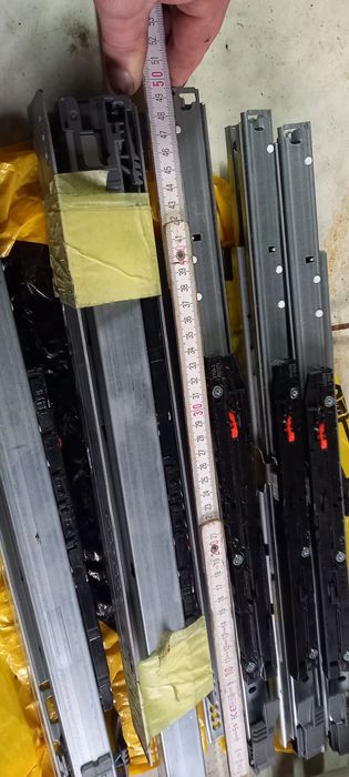 Prowadnice  Blum Legrabox b