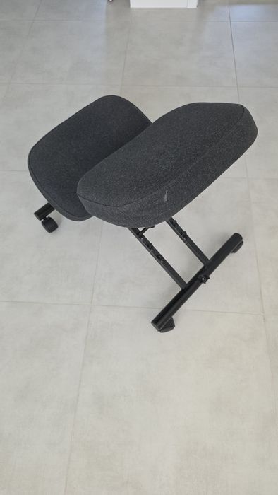 Klęcznik Ikea EIFRED