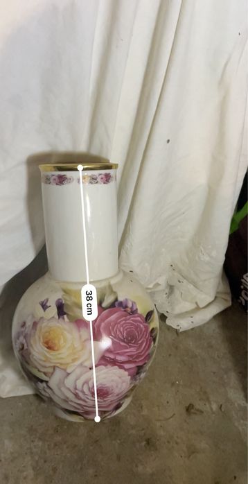 Jarra florida com  medidas