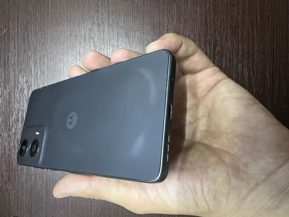 Телефон Moto g24 4/128Gb
