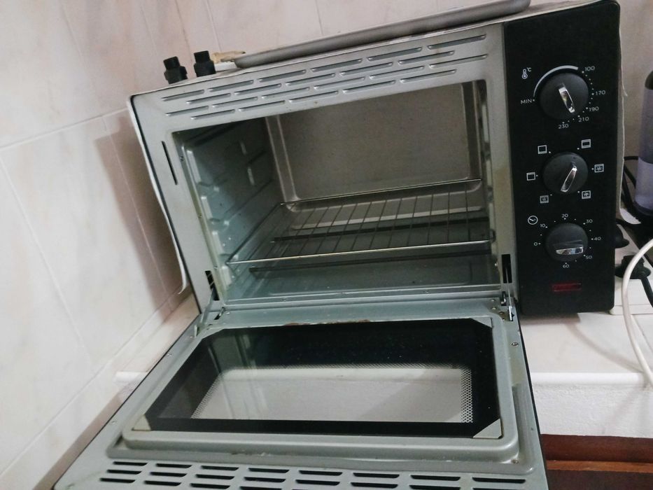 Vendo usado forno eletrico Qilive em otimo estado