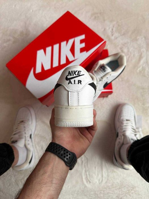 Кросівки Чоловічі Nike Air Force 1 White Black