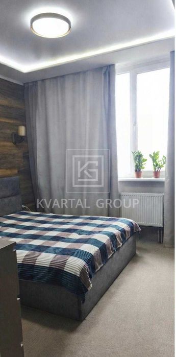 Продам ВЕЛИКУ 1к квартиру 48м2 з Ремонтом +Простора Кухня вітальня 30м2,Газ